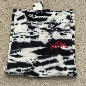 Long sleeve